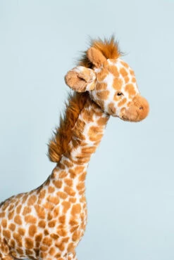 Dakota Giraffe Large -Ooly Shop 11 17 21 55
