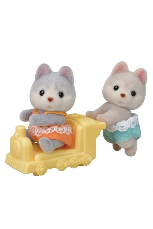 Calico Critters Set: Husky Twins 4 Calico Critters Set: Husky Twins - Image 2