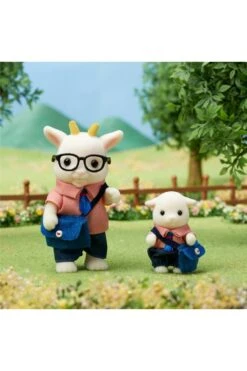 Calico Critters Set: Goat Family 10 Calico Critters Set: Goat Family -Ooly Shop 71I5rz eTeL. AC SL1500