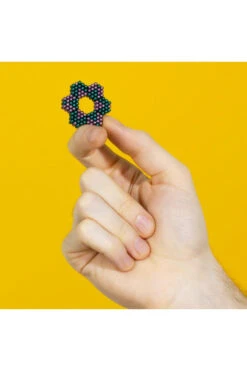 Speks: Two Tone -Ooly Shop NebulainHand f5da75dd 6113 4d95 855b 644e41b136d7