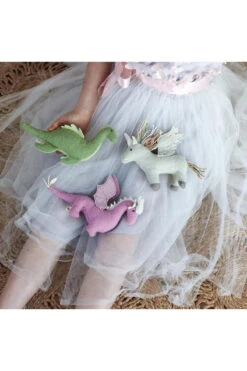 Holdie Folk Magical Creatures -Ooly Shop OlliElla MagicalCreatures Group Lifestyle 800x 5d68d60f 7a4d 481f ab2a 9ac4132a84a5