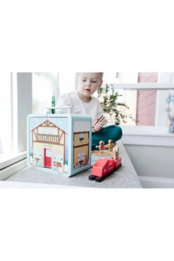 Suitcase Series: Ski Chalet -Ooly Shop SuitcaseSeriesSkiChalet2