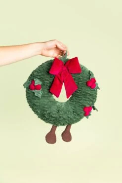 Amuseables: Wreath