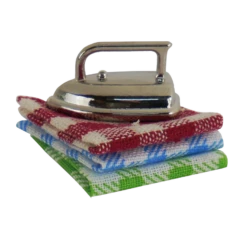 Dam Sam & Julia-Mini Matchboxes Single -Ooly Shop ironingset 900x c080be78 1539 429e 99a9 c22f1f8ccb4b